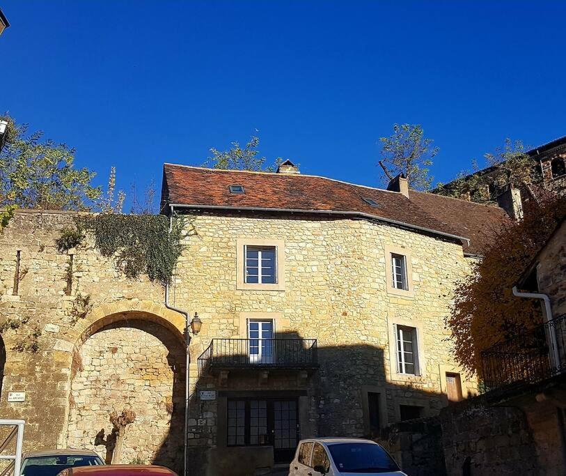Aux Portes De L'Abbaye Saint-Cyprien  Kültér fotó